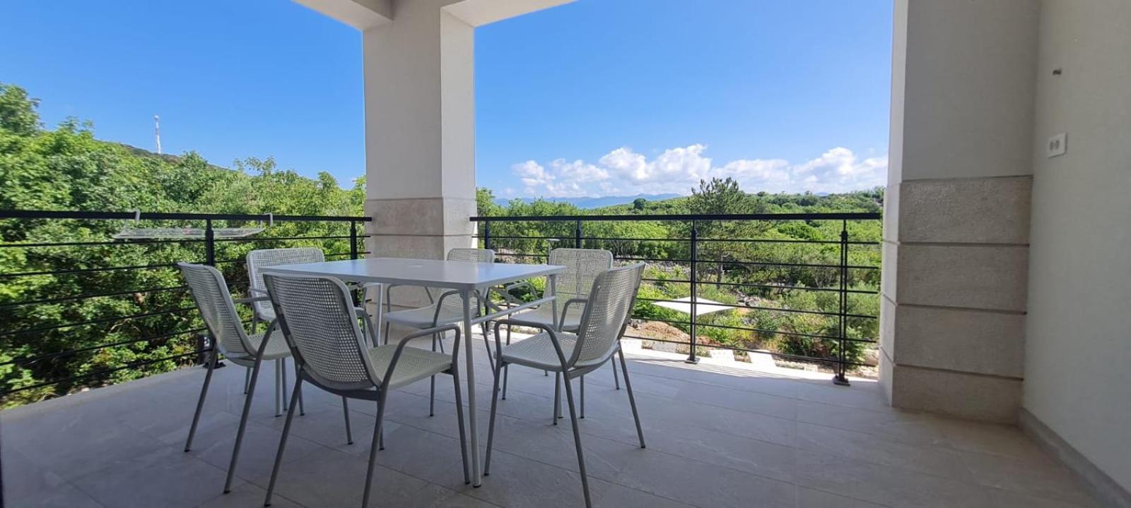 Apartmani Mariosa Vrbnik Esterno foto